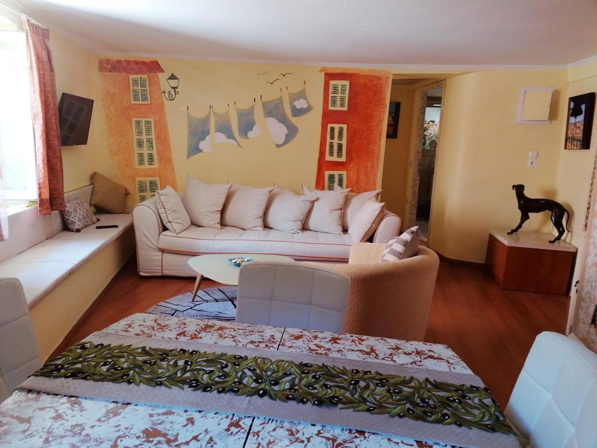 Venetian Well Cozy Apartment Corfu Old Town Exterior photo