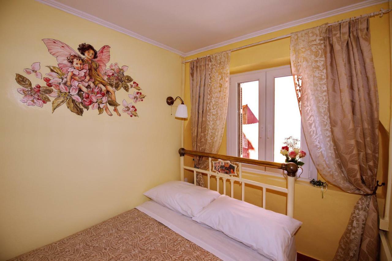 Venetian Well Cozy Apartment Corfu Old Town Exterior photo