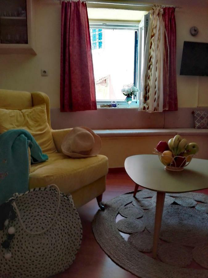 Venetian Well Cozy Apartment Corfu Old Town Exterior photo